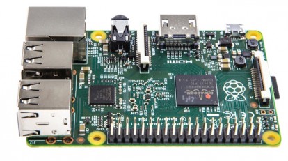 Raspberry Pi. Boot from 128Mb microSD card and USB flash drive